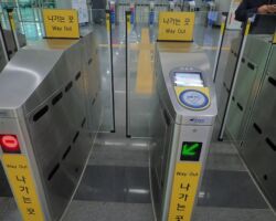 自動改札 自動改札