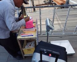 タオ島でのバゲージ重量チェック タオ島でのバゲージ重量チェック