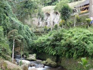 Gunung Kawi(グヌンカウィ)石窟遺跡 Gunung Kawi(グヌンカウィ)石窟遺跡